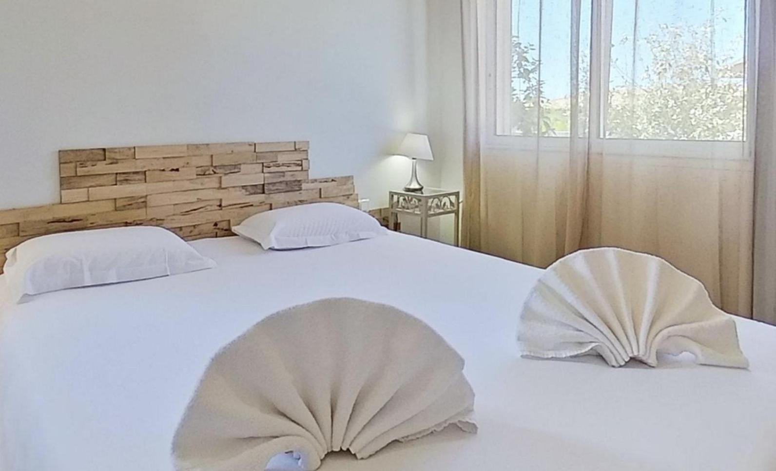 Villas Cala Corsa: Seaside Luxury with Heated Pools in Porto-Vecchio Exterior photo